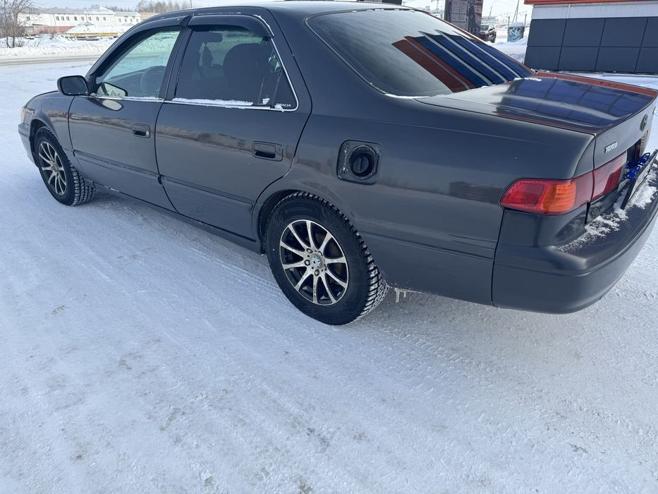 Продам тоиоту камри 25ку
