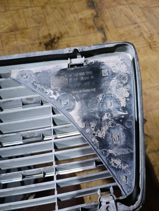 Решётка радиатора на Мерседес W140