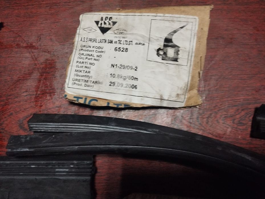 Уплотнительная резина для пластиковых окон