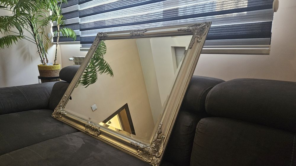 Бароково огледало 70x90 см JYSK (сиво / барокова рамка)