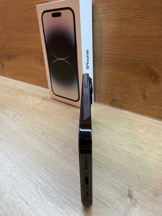 iPhone 14 Pro 256 GB model SUA [eSIM] Space Black, liber de rețea