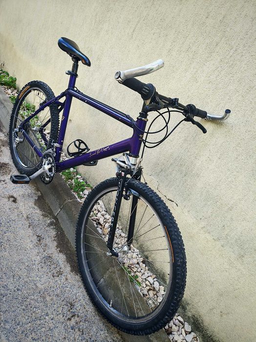 Bicicleta mtb mountain bike cu suspensie