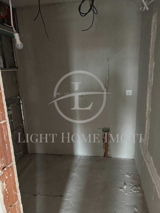 Продава се Тристаен апартамент в Пловдив, Кършияка - 141 кв.м за 723 €/кв.м - Снимка #9