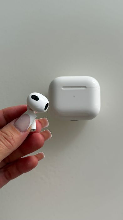 Наушники Airpods
