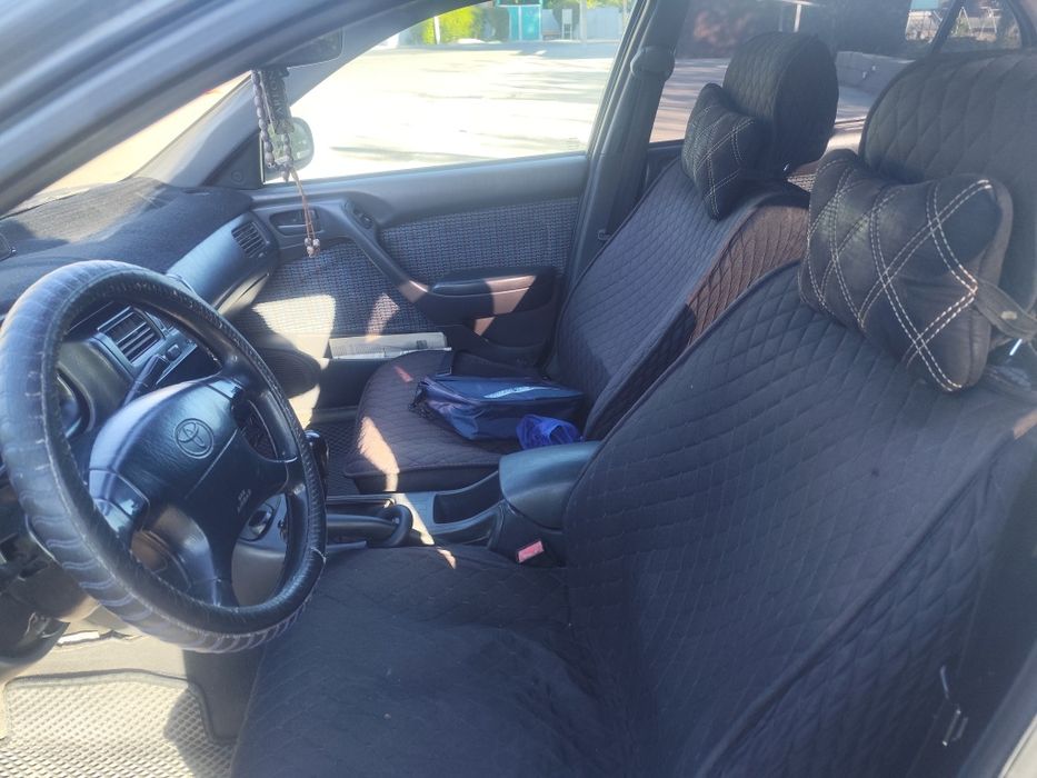 Тойота Карина е продается!!!