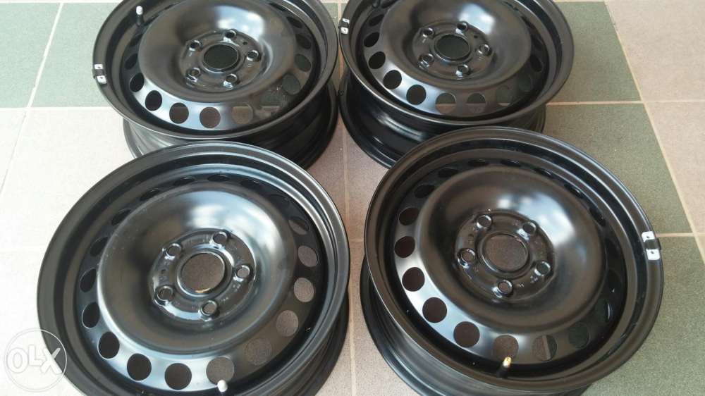 Jante VW passat,golf 15 sau 17 tabla noi+anvelope 195.65.15 iarna Noi