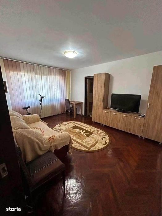 De inchiriat apartament cu 2 camerre, etaj 3, balcon,mobilat si utilat