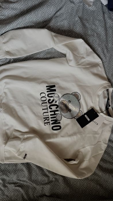 Блуза Moschino с етикет