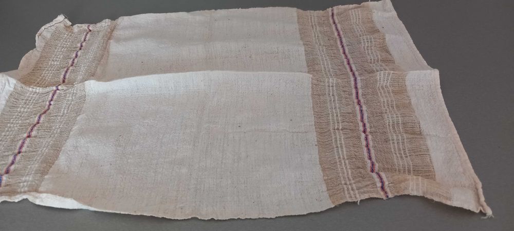 Кенарена автентична кърпа