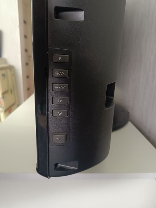 Продам телевизор