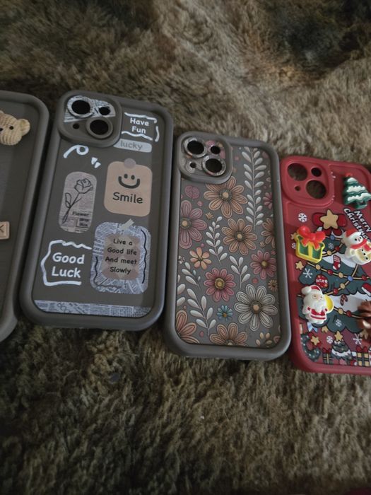 Vând Huse iphone 15