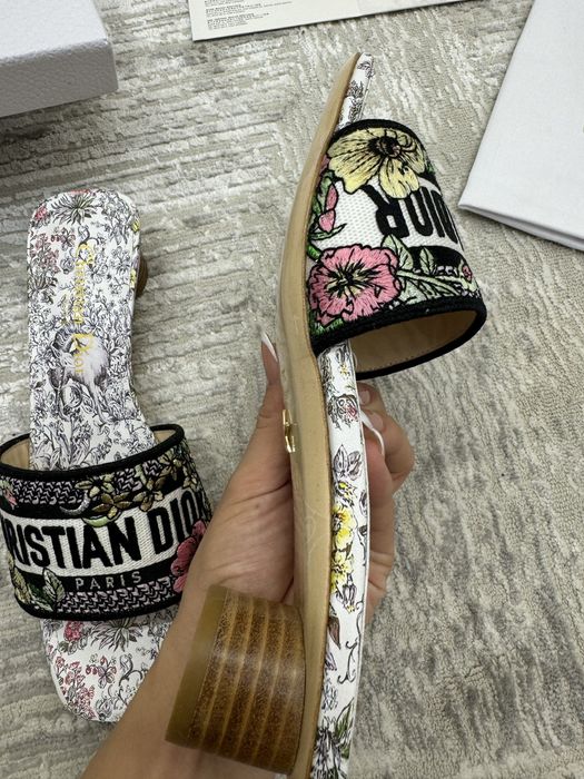 Тапочки Christian Dior
