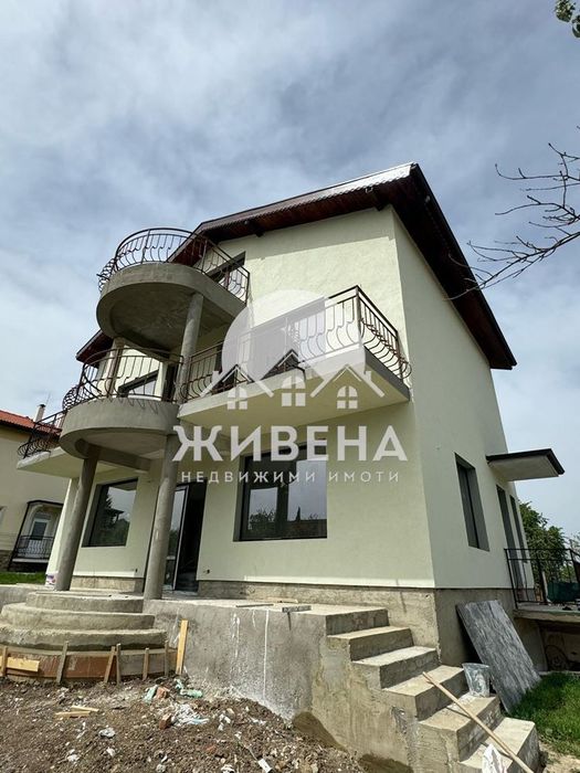 Продава се Къща в с. Равна гора, Област Варна - 180 кв.м за 995 €/кв.м - Снимка #2