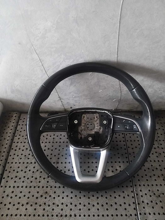 Volan piele in 3 spite cu comenzi si padele audi q5 fy 2020 4m8419091n 565425696 63965000d