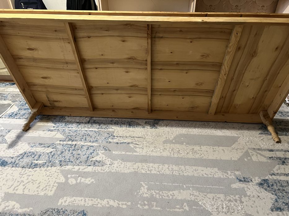 Жер стол сатылады