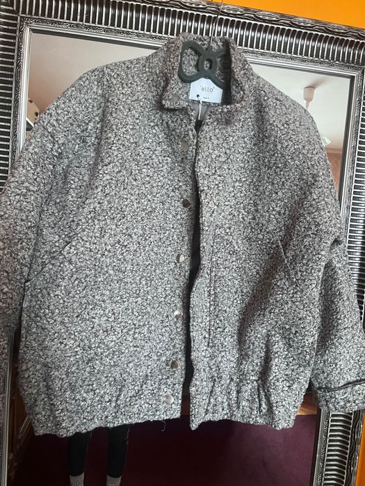 Geacă superbă nouă