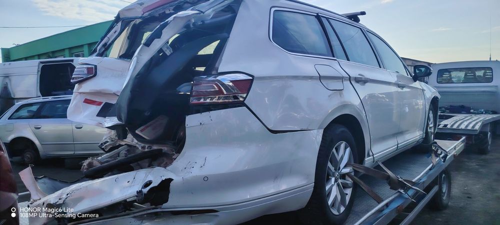 Dezmembrez Volkswagen Passat - B8 (2014 - 2020), 2.0 tdi, manual, CRLB, QFZ