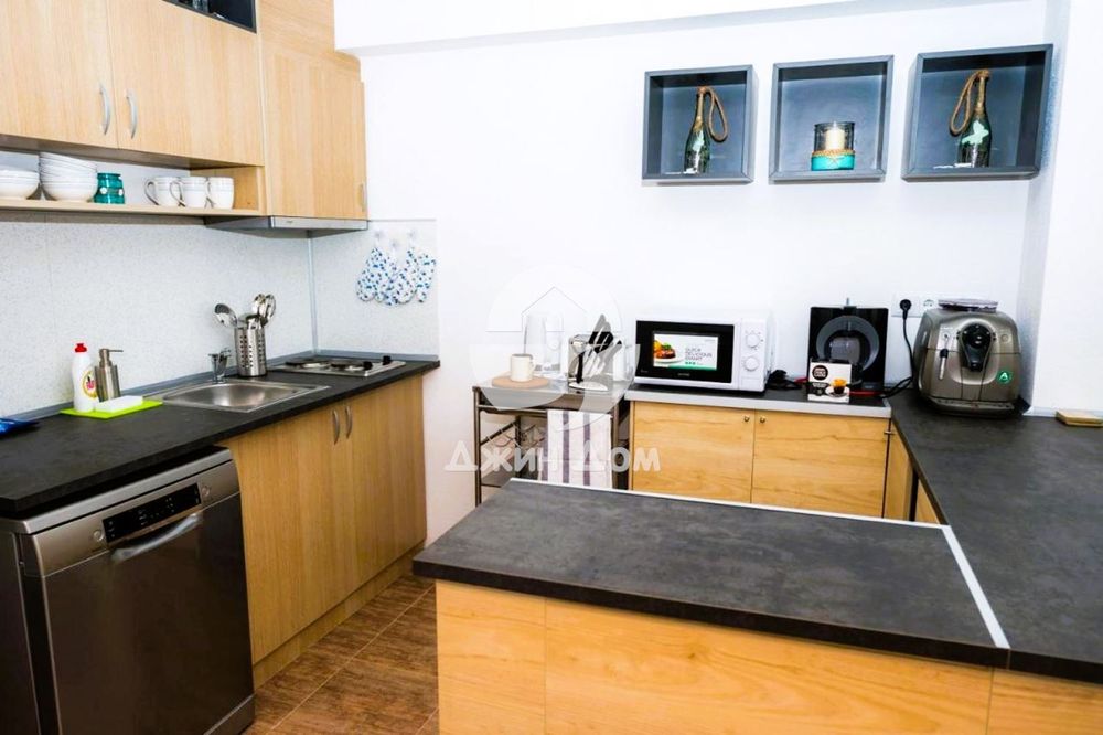 Продава се Къща в Созопол - 333 кв.м за 1682 €/кв.м - Снимка #5