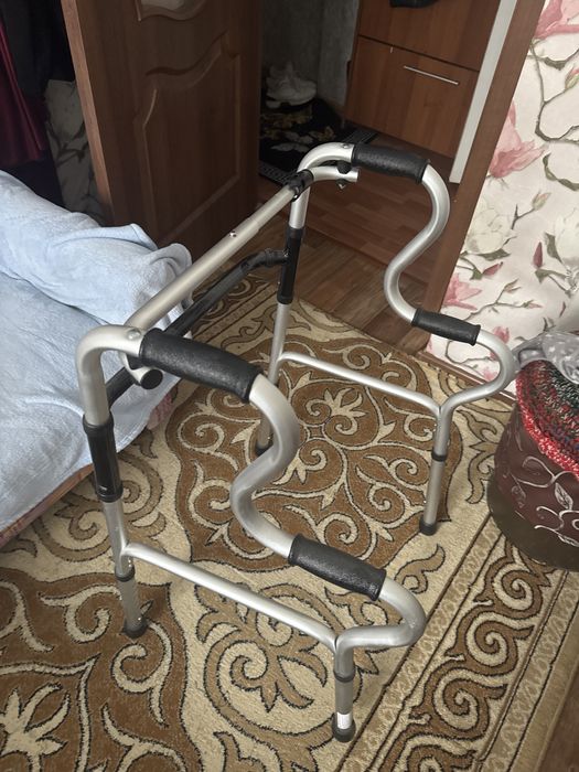 Ходунки не дорого продам