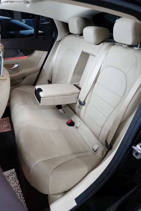 Mercedes Benz GLC200