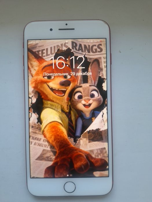 Айфон 7+ 128гб сатылады