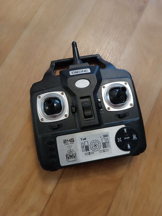 Квадрокоптер с камерой