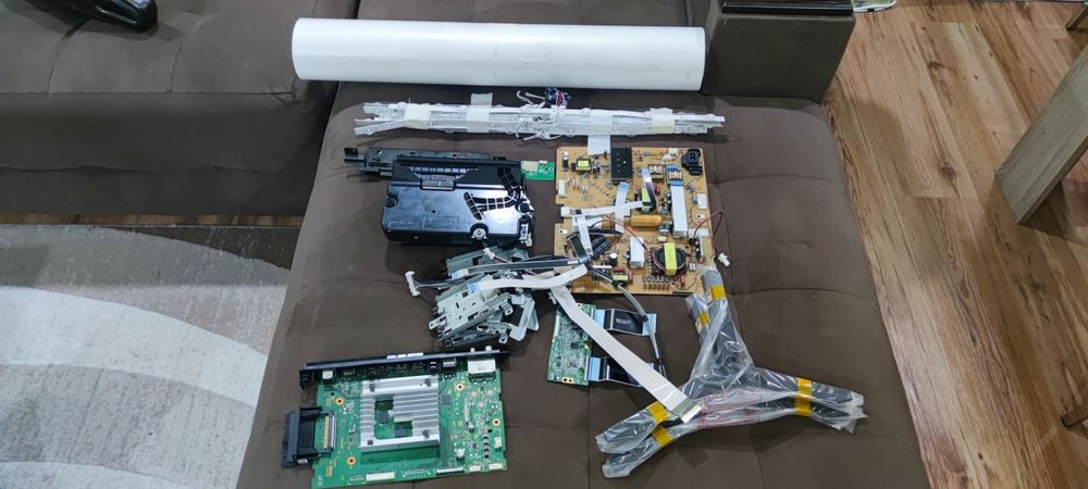 Телевизор Sony 55 инча на части