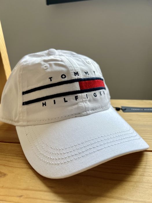 Кепки Tommy Hilfiger