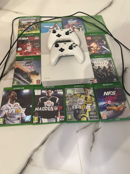De vânzare  Xbox One S