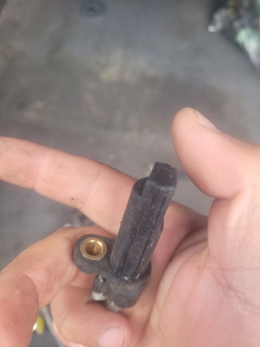 Датчик АБС бмв е39 до рест задни правый и левый