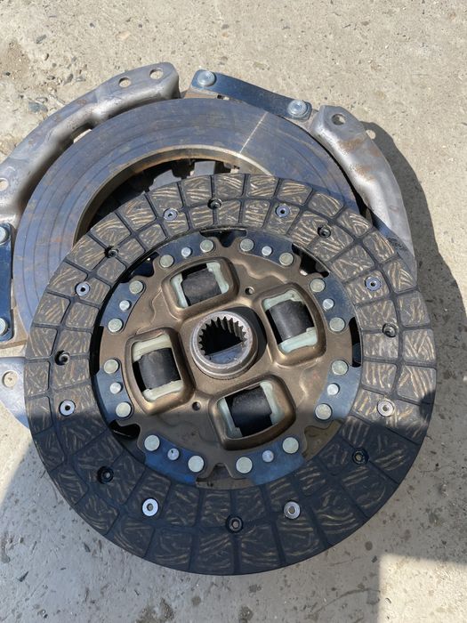 Выжимной подшипник, диск сцепления