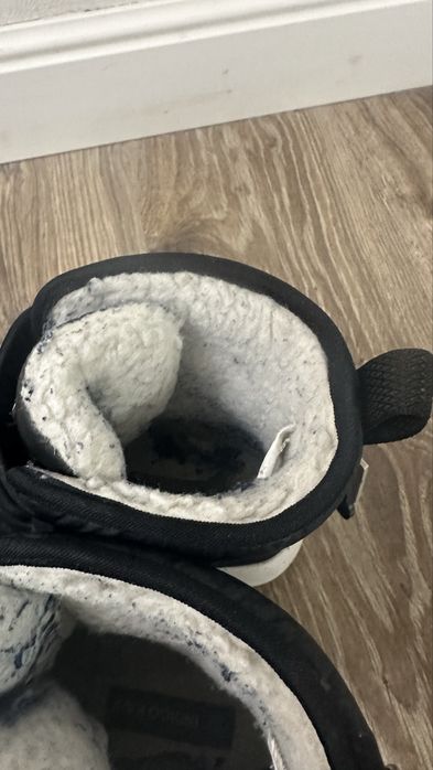 Зимние сапоги для девочек за 5000 тенге