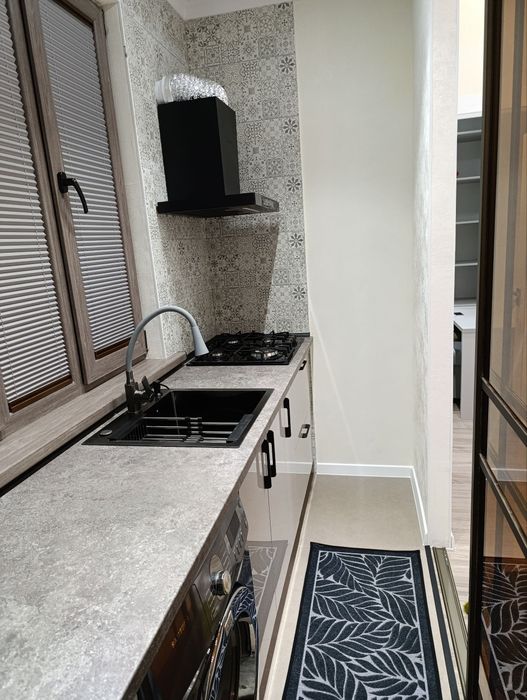 Продаётся Чиланзар 7 1в2 1 этаж. Дизайнерский ремонт.