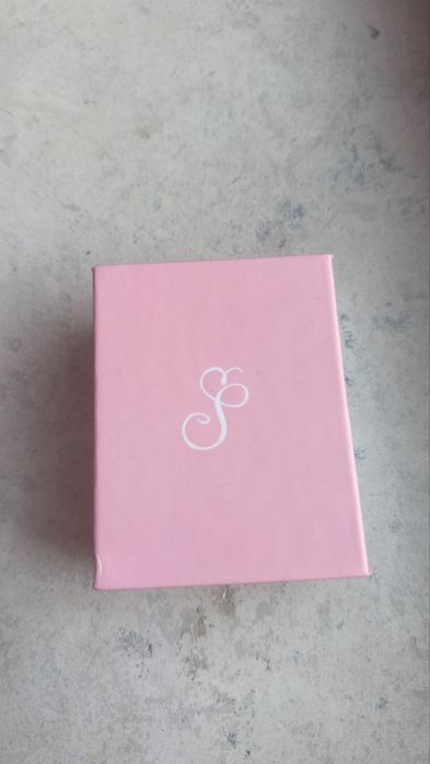 Дамски сребърни обеци със сертификат