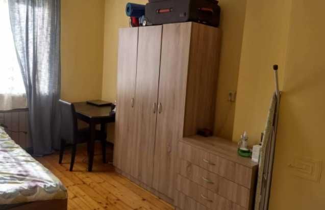 Двустаен апартамент в Център- Докторски паметник