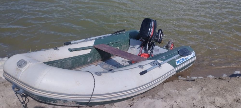 Продам лодку РИБ 330