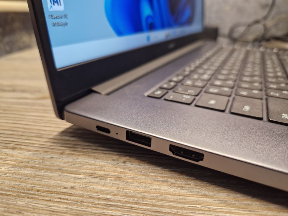 Мощный ультрабук Huawei D15 BoDe WFH9