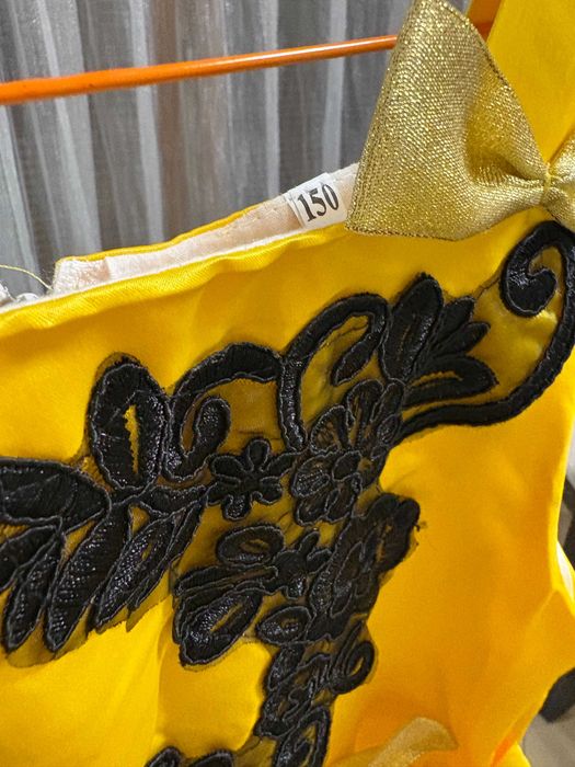 Жълта рокля за рожден ден и специални събития