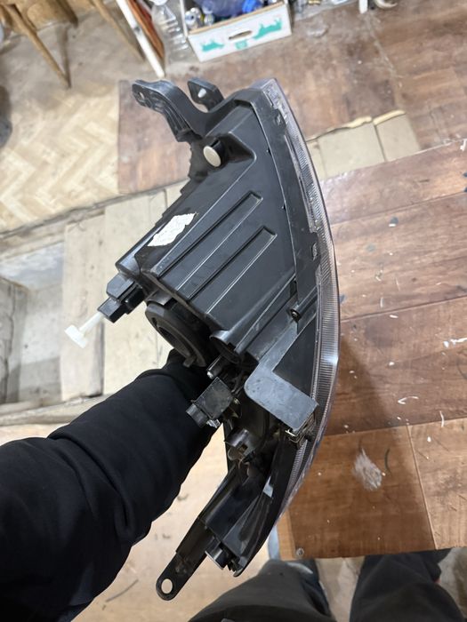 Фара гранта FL левая оригинал