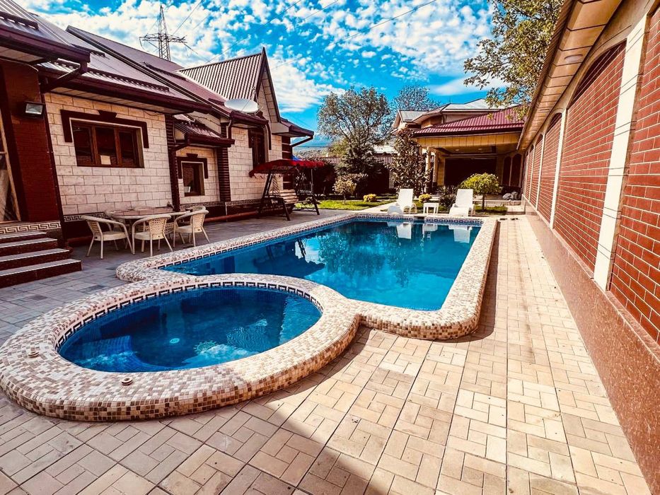 Tomskdagi yolgiz ayollar jinsiy aloqa izlaydilar