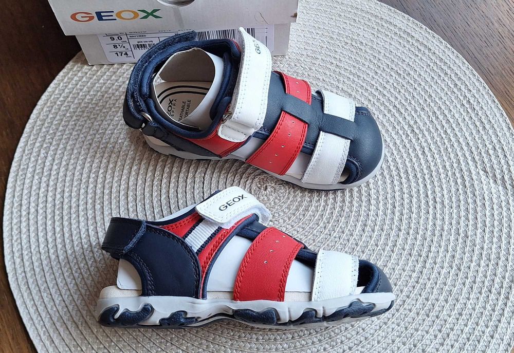 Нови сандали на Geox, Pablosky, Primigi - н. 26