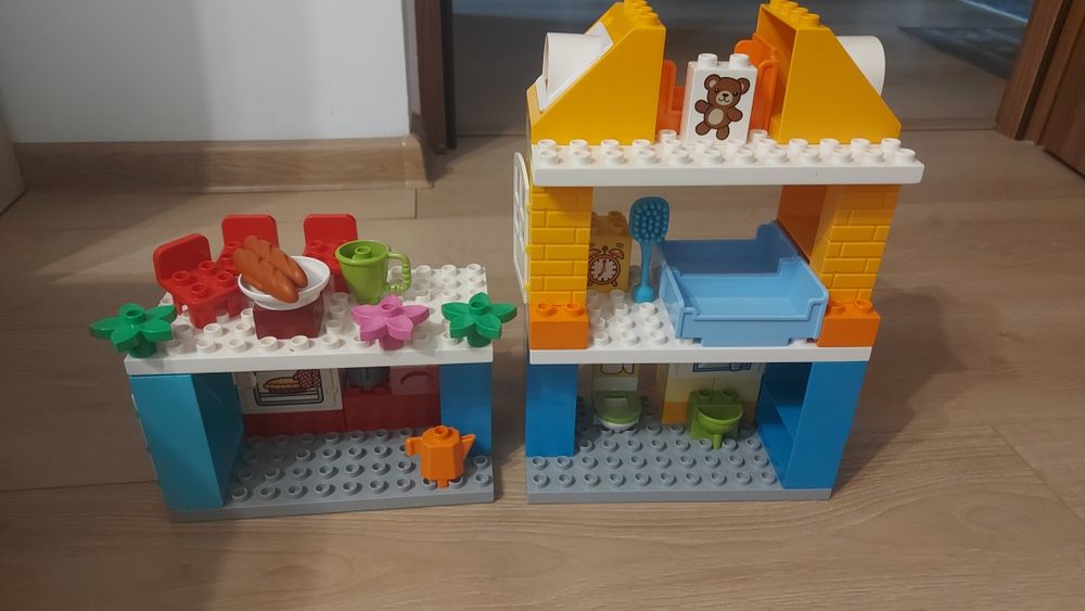 LEGO DUPLO Casa Familiei