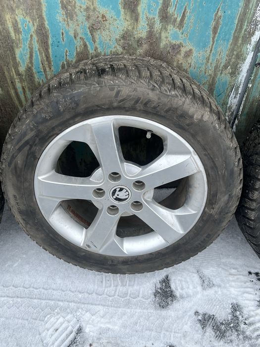 Диски R16 с шинами