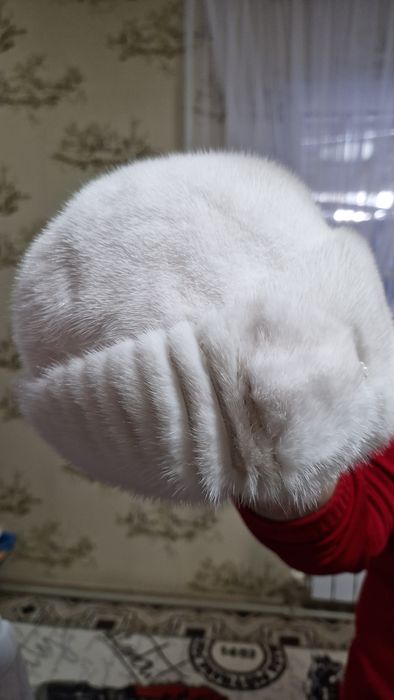 Продам норковую шапку