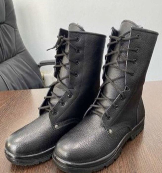 Берцы зимние разные