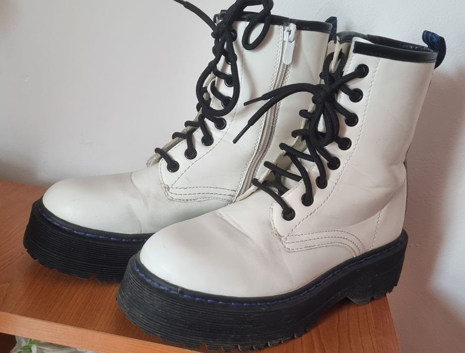 Ghete albe platformă | Stil edgy, versatile, statement