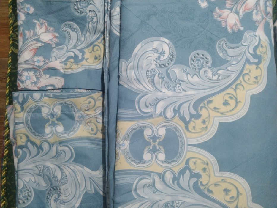 Продам постельное белье двуспальное