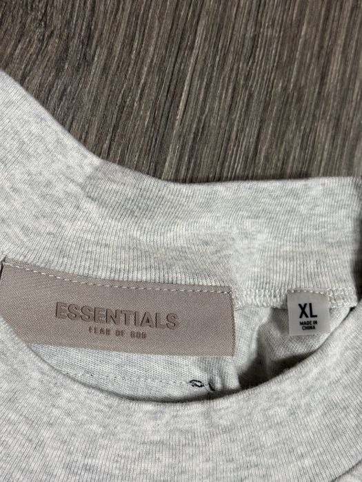 Tricou Essentials Oversized - Nou cu etichetă , Calitate Premium