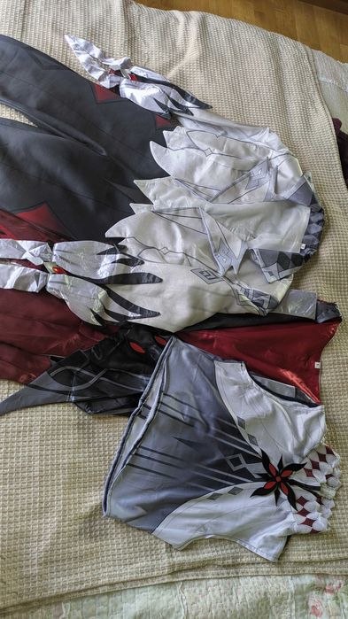 Cosplay Arlecchino Genshin Impact