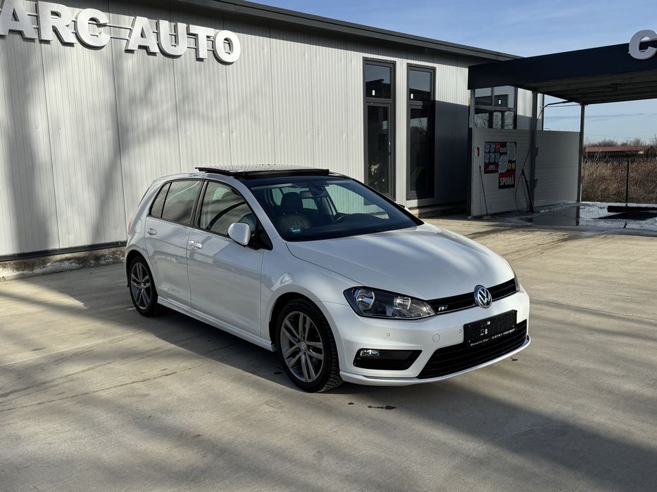 Vw Golf R line Panorama/camera/piele/side assist/masaj/rate/garantie